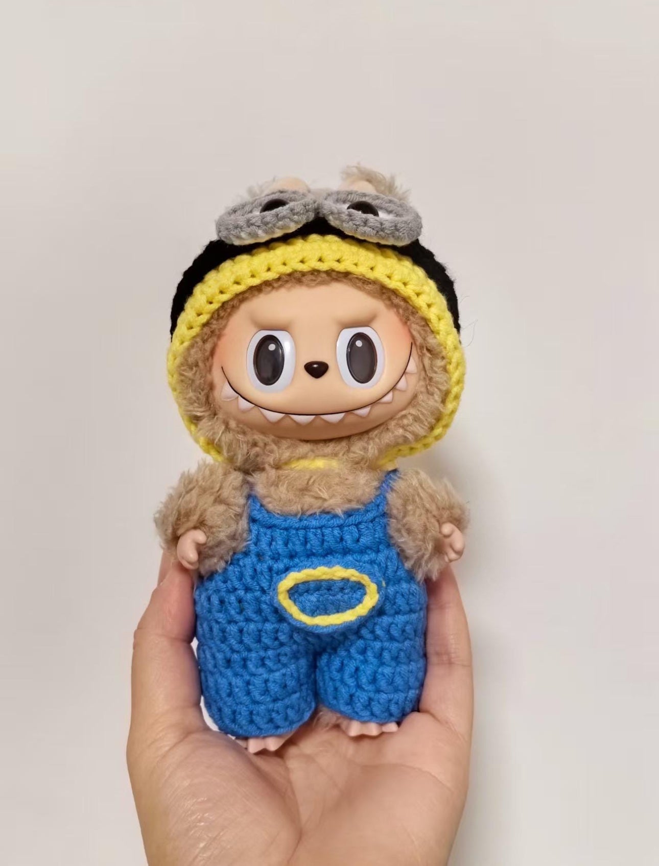 Labubu Crochet Vêtements Minion